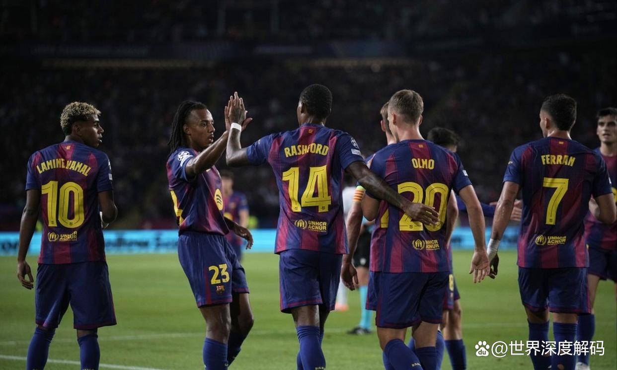 九游体育下载-巴塞罗那训练开放日；赛前豪取连胜引欢呼；西甲在即；阵容厚度经受考验