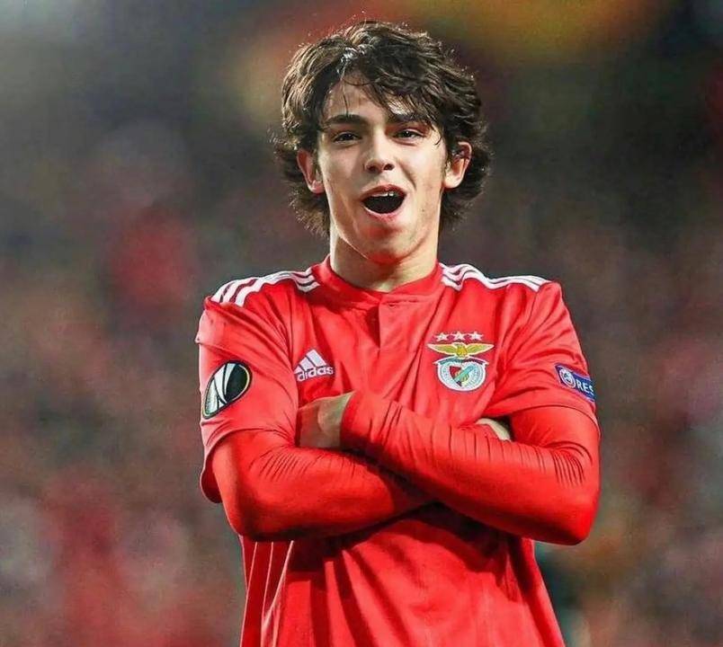 九游游戏平台-关于赛后欧篮联传出新动向，本菲卡门线救险，管理层表态——悬念犹存，医务组通报恢复的信息